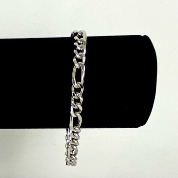 14K White Gold Plated Figaro 8mm Link Chain Necklace Bracelet Set - Picture 5 of 8